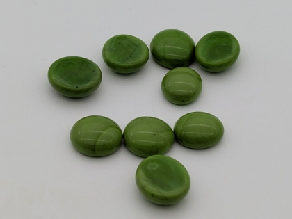 Glasnuggets grün opak 15-17 mm/1 kg